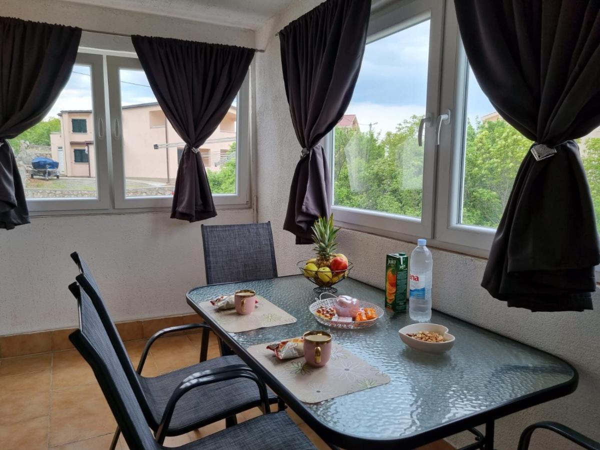 Apartmani 'Cvit' Карлобаг Екстериор снимка
